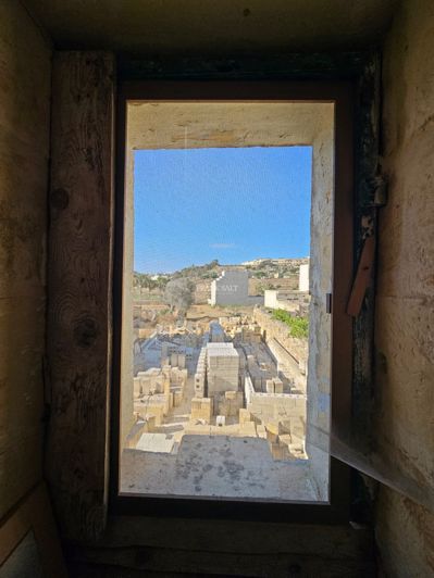 Image No.5-Propriété de 7 chambres à vendre à Gozo
