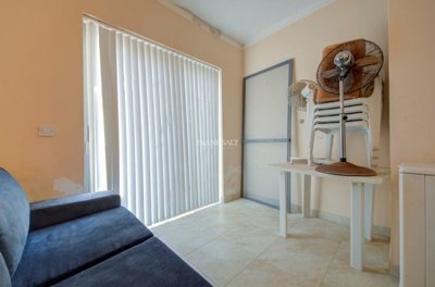 7958a446-e598-4bd5-ace2-e1ca01bffef7