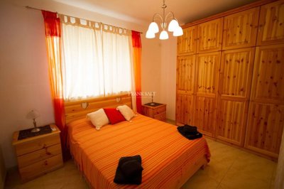 896ad867-88c4-45ef-95a6-38cd89d7a4c3