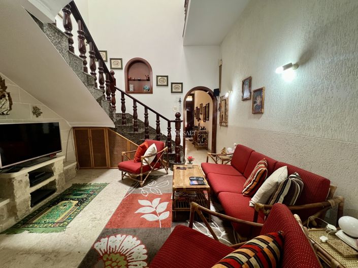Image No.6-3 Bed Property for sale