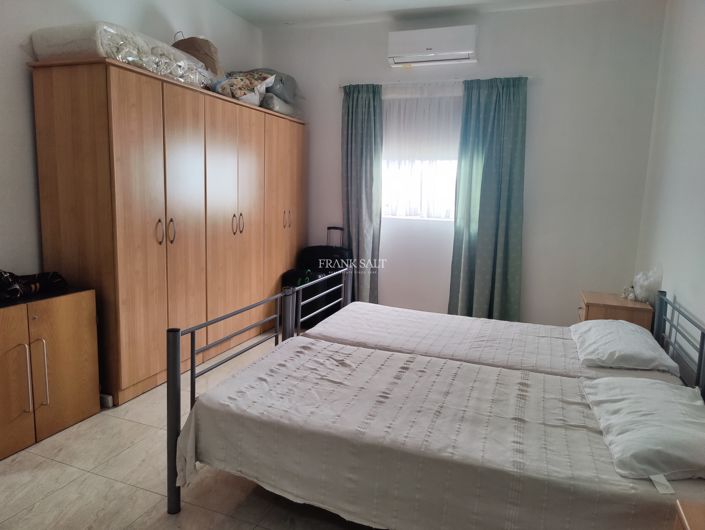Image No.6-2 Bed Property for sale