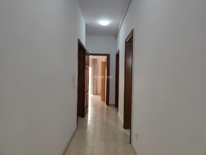 Image No.8-2 Bed Property for sale