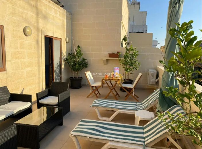 Image No.14-5 Bed Property for sale