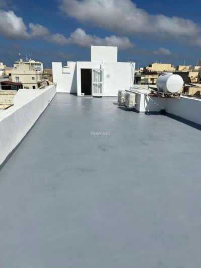 Image No.8-2 Bed Property for sale