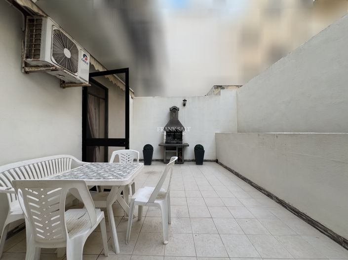 Image No.9-3 Bed Property for sale