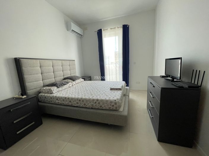 Image No.4-2 Bed Property for sale