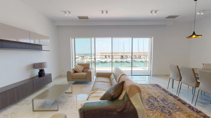 Image No.9-2 Bed Property for sale