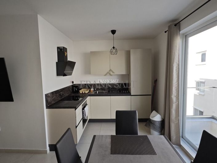 Image No.2-Propriété de 1 chambre à vendre à Gzira