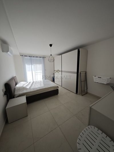 Image No.5-Propriété de 1 chambre à vendre à Gzira