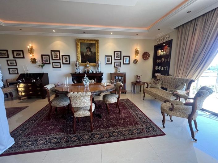 Image No.3-2 Bed Property for sale