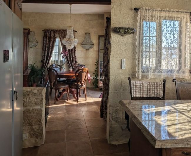 Image No.5-2 Bed Property for sale