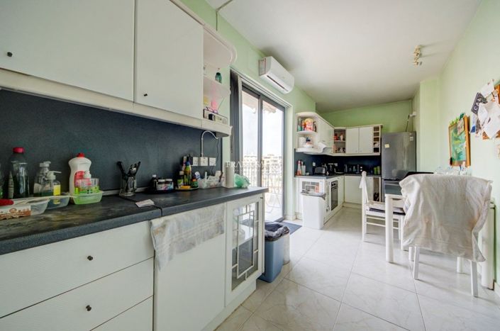 Image No.18-3 Bed Property for sale