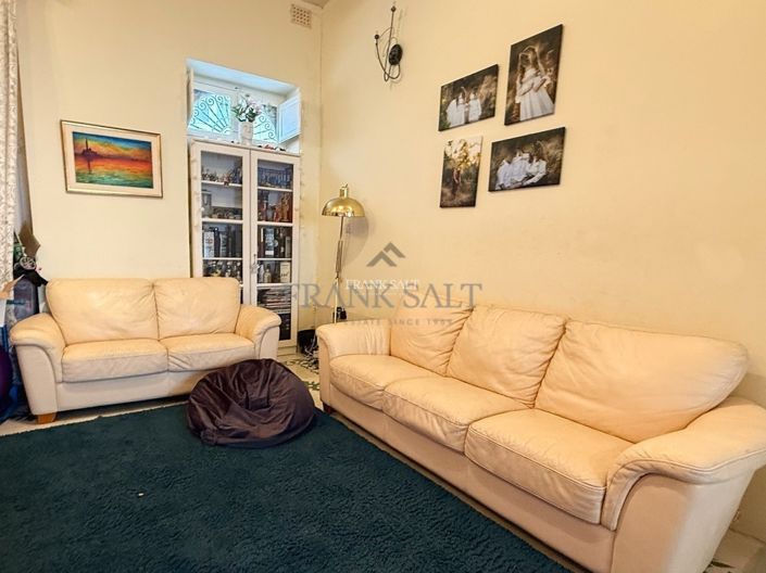 Image No.4-Propriété de 2 chambres à vendre à Sliema