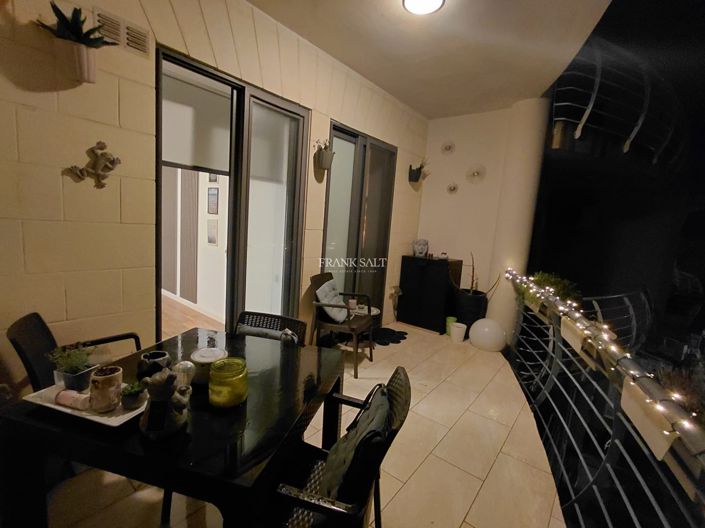 Image No.19-Propriété de 5 chambres à vendre à Naxxar