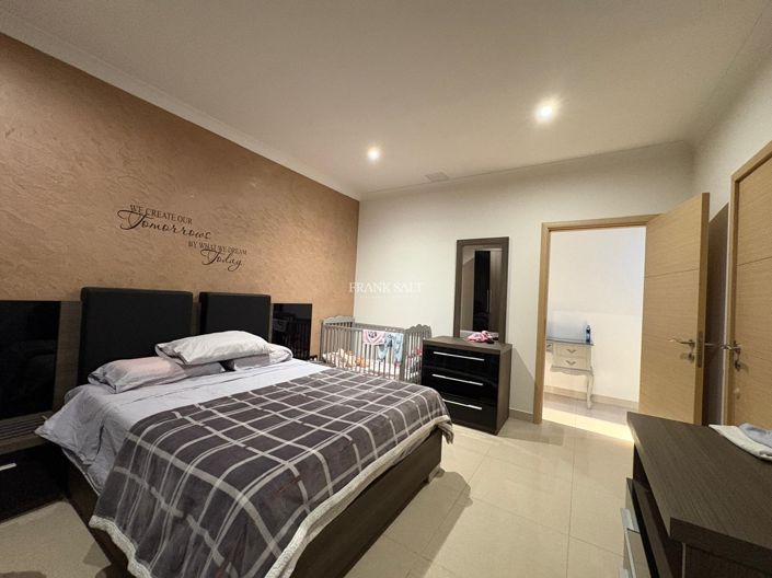 Image No.7-Propriété de 3 chambres à vendre à Birkirkara