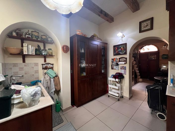 Image No.4-Propriété de 3 chambres à vendre à Msida