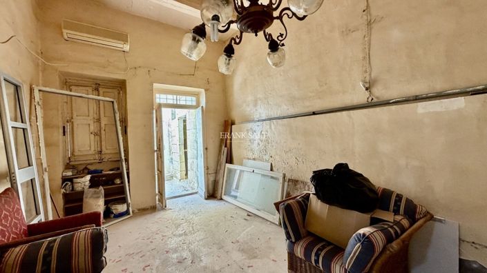 Image No.4-3 Bed Property for sale