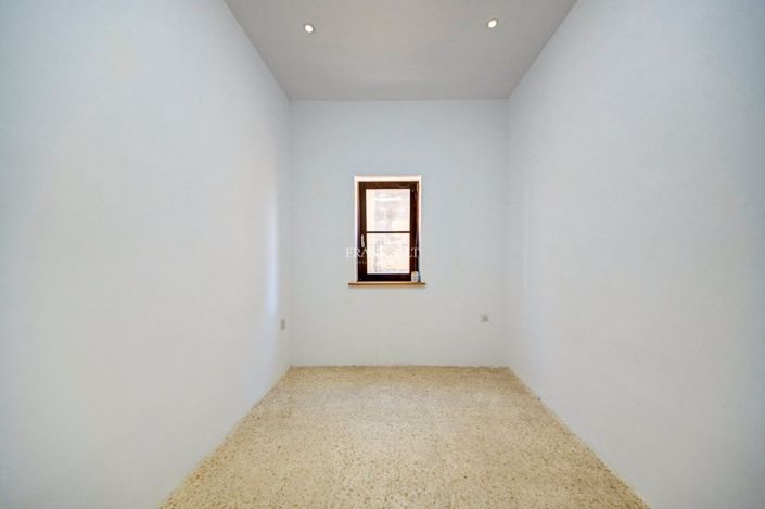 Image No.35-Propriété de 5 chambres à vendre