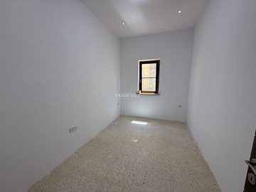 a34f82ce-9fe9-43da-9f72-9042da9a7086
