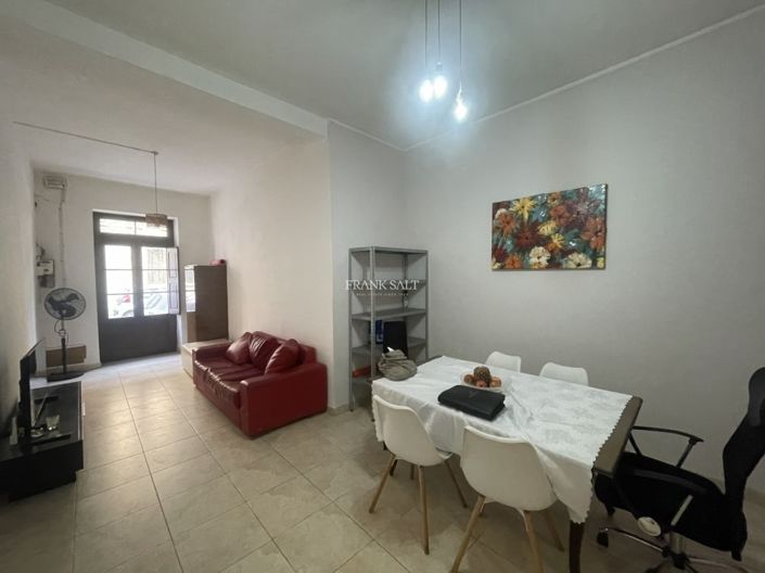 Image No.4-2 Bed Property for sale