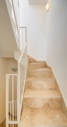 Image No.21-3 Bed Property for sale