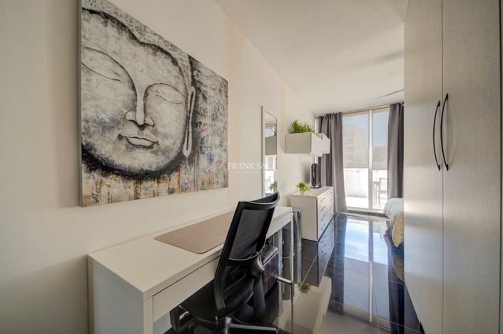 Image No.20-1 Bed Property for sale
