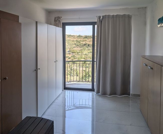 Image No.4-2 Bed Property for sale