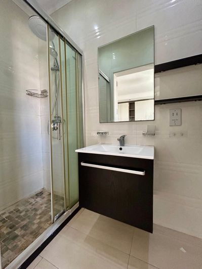 Image No.14-3 Bed Property for sale