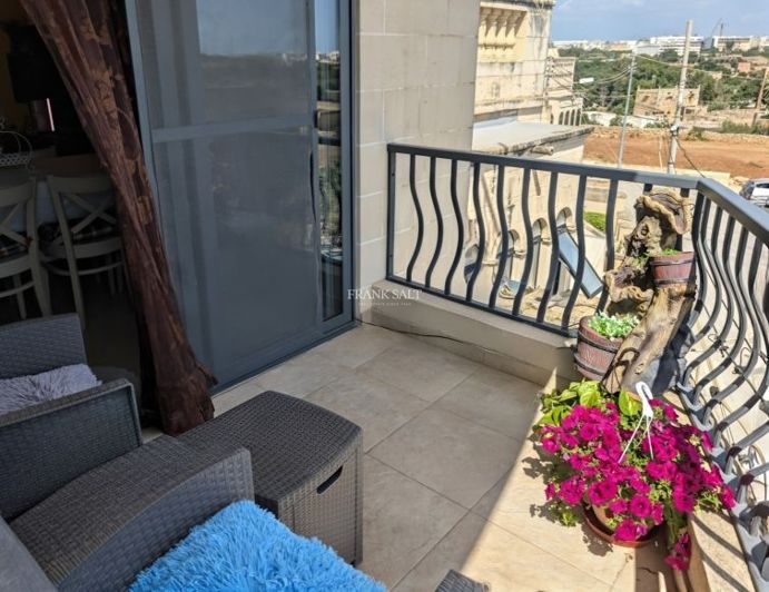 Image No.19-Propriété de 3 chambres à vendre à Zejtun