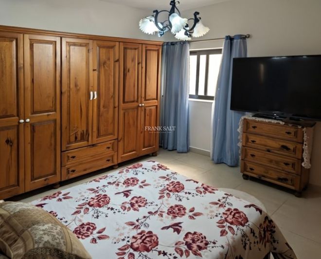 Image No.7-Propriété de 3 chambres à vendre à Zejtun