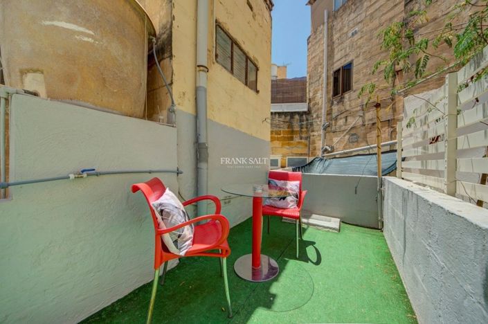 Image No.20-1 Bed Property for sale