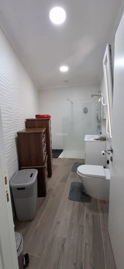 Image No.16-3 Bed Property for sale