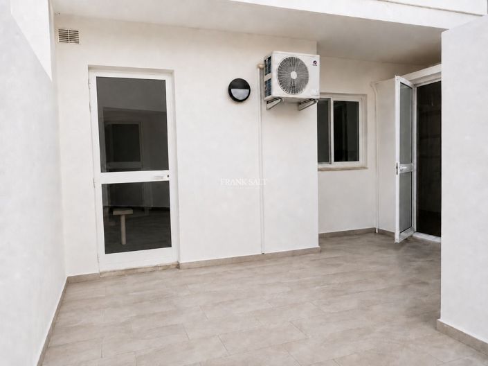 Image No.12-Propriété de 3 chambres à vendre à Fgura
