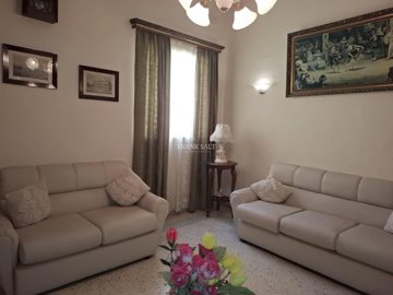 7a03a8ca-9279-47f4-890b-113cb376fdb2