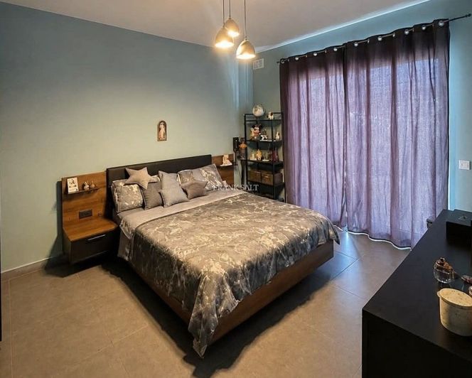 Image No.3-Propriété de 2 chambres à vendre à Zebbug