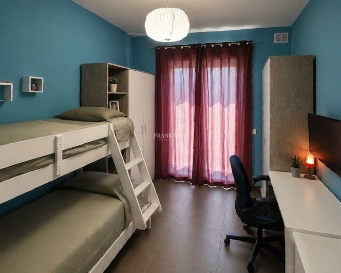 Image No.5-Propriété de 2 chambres à vendre à Zebbug