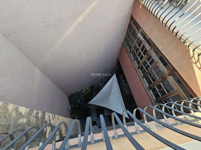 Image No.30-Propriété de 3 chambres à vendre à Birkirkara