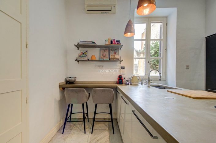 Image No.14-Propriété de 4 chambres à vendre à Sliema