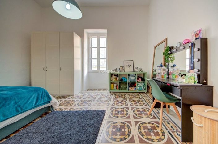 Image No.24-Propriété de 4 chambres à vendre à Sliema