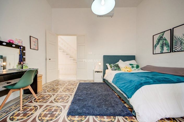 Image No.25-Propriété de 4 chambres à vendre à Sliema