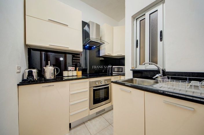 Image No.3-2 Bed Property for sale