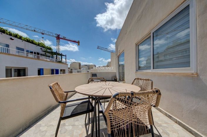Image No.17-2 Bed Property for sale