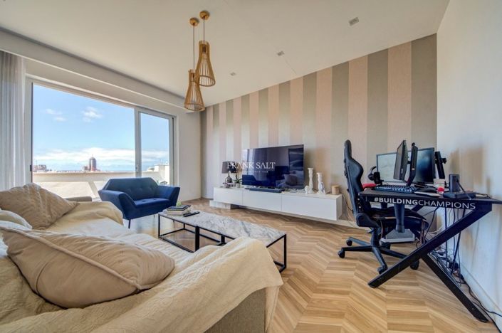 Image No.3-2 Bed Property for sale