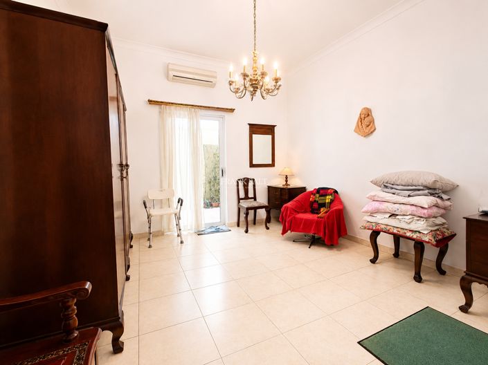 Image No.5-Propriété de 3 chambres à vendre à Sliema