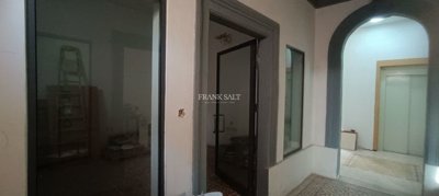 55ea3566-6626-4aed-a290-347c430b9fbb