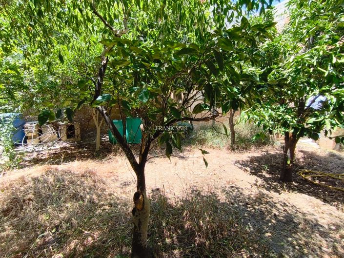 Image No.5-4 Bed Property for sale