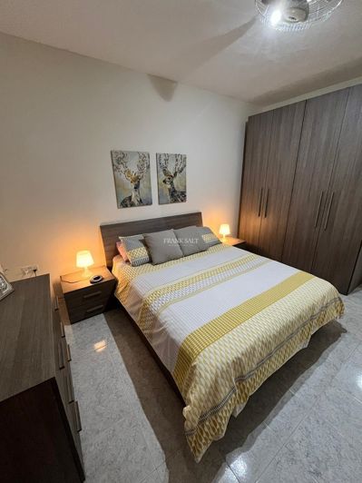 Image No.5-2 Bed Property for sale