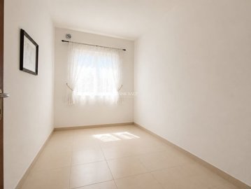eeca7951-e1ea-4cfb-a49a-909f97a636da