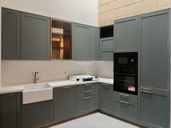 Image No.2-Propriété de 2 chambres à vendre à Sliema