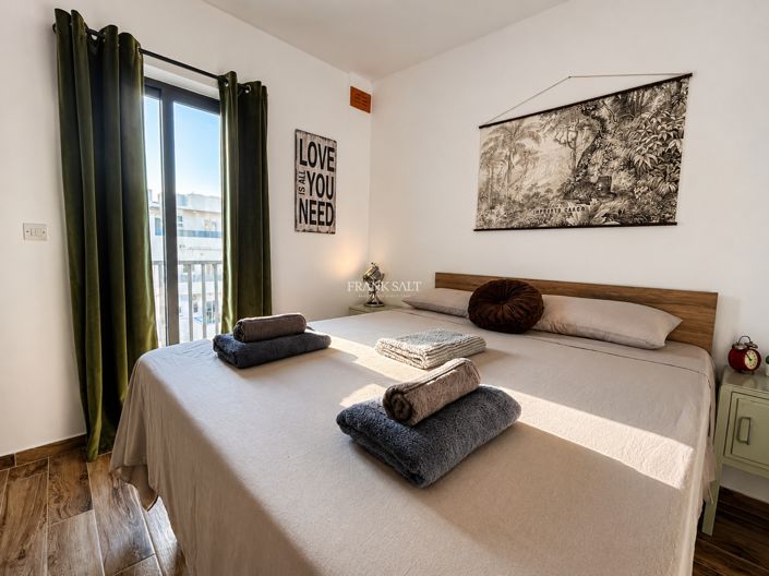 Image No.19-2 Bed Property for sale